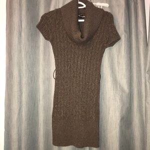 Brown sweater tunic (missing belt)